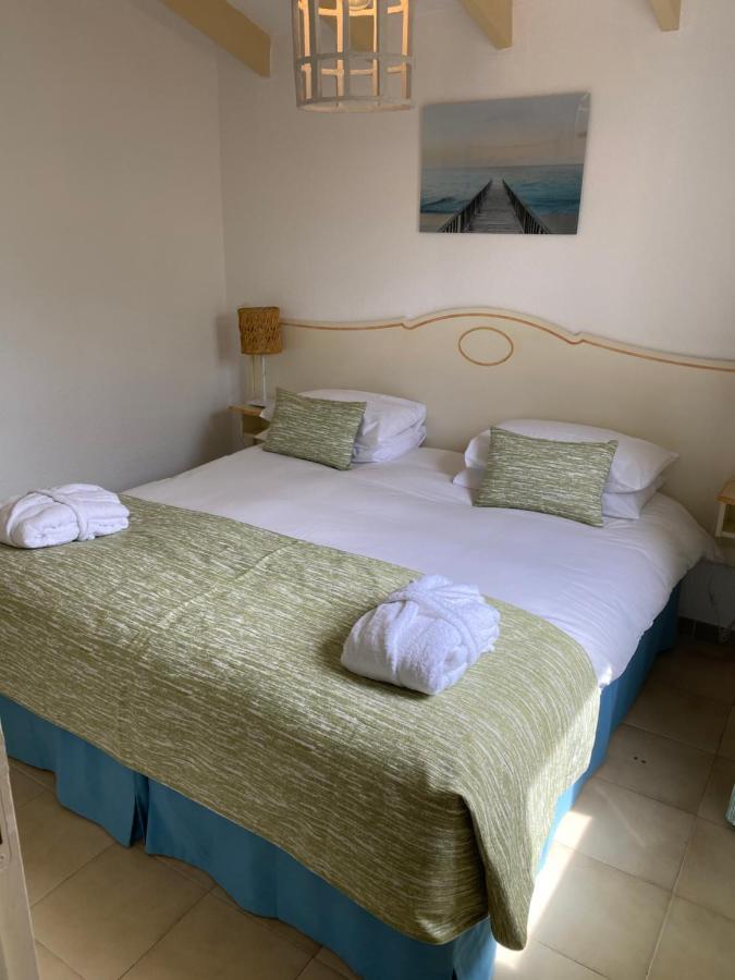 Santa Giulia - Le Village De L'Hacienda Porto-Vecchio  Exteriör bild